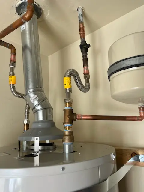 Water heater installation and plumbing repair in Rockford